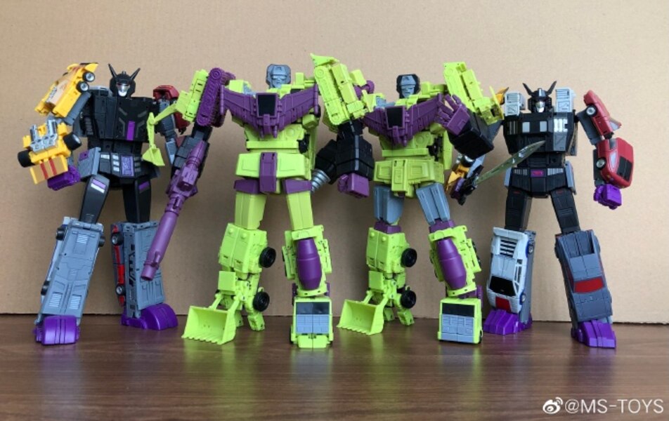 Magic Square MS B Series Constructicons Devastator  (1 of 3)